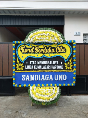Papan Bunga Duka di Pasar Minggu